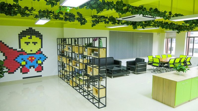 传媒公司资质要求解析：合规运营的基石**
